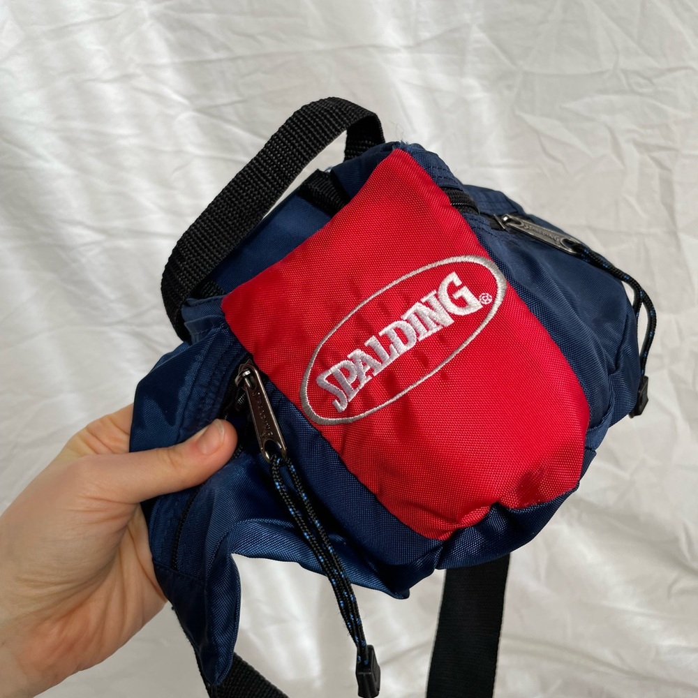 5$ add on Spalding Red and Blue fanny pack